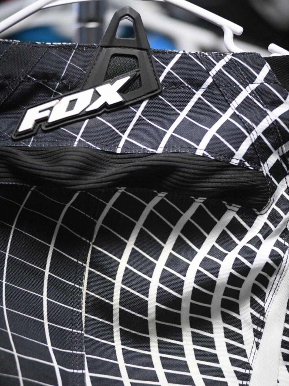 FOX 360 Vortex mens sz28w - Picture 5 of 10